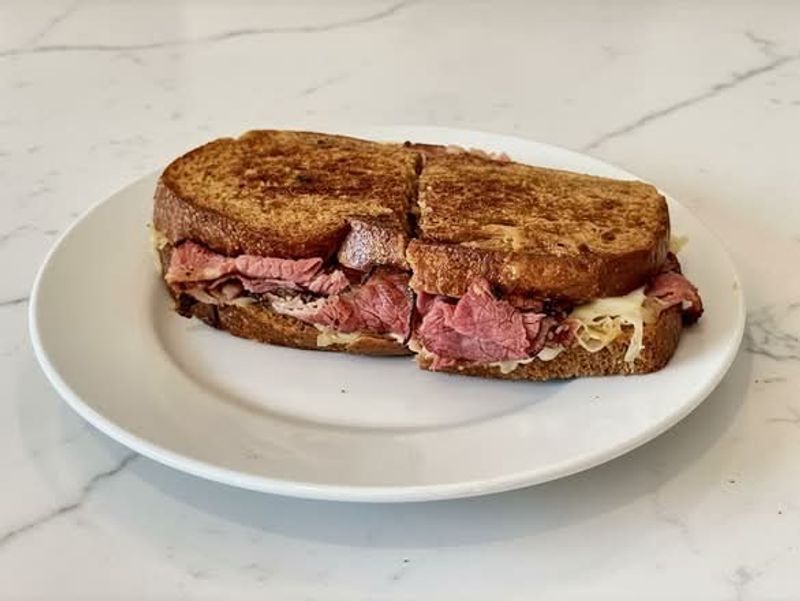 Corned Beef and the Reuben Crowd Corned Beef and the Reuben Crowd