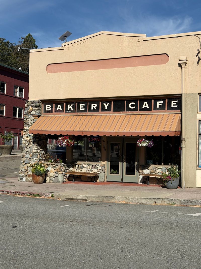 Cornerstone Cafe and Bakery, Dunsmuir, CA Cornerstone Cafe and Bakery, Dunsmuir, CA