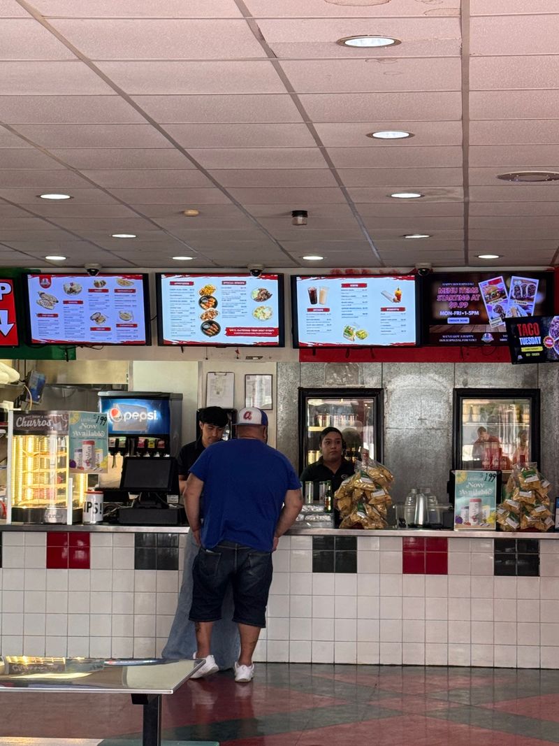 Counter Service With a Lively Soundtrack