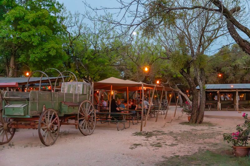 Country Charm and the Crowd It Draws