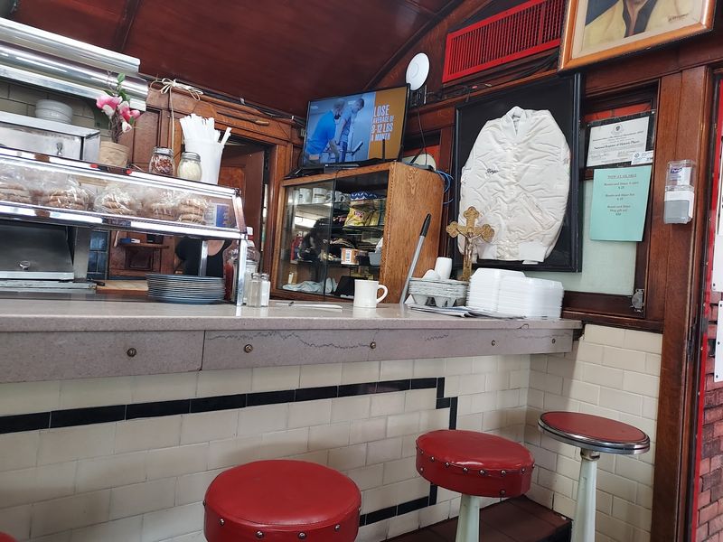 Cozy Booths and Who Fits Best Cozy Booths and Who Fits Best