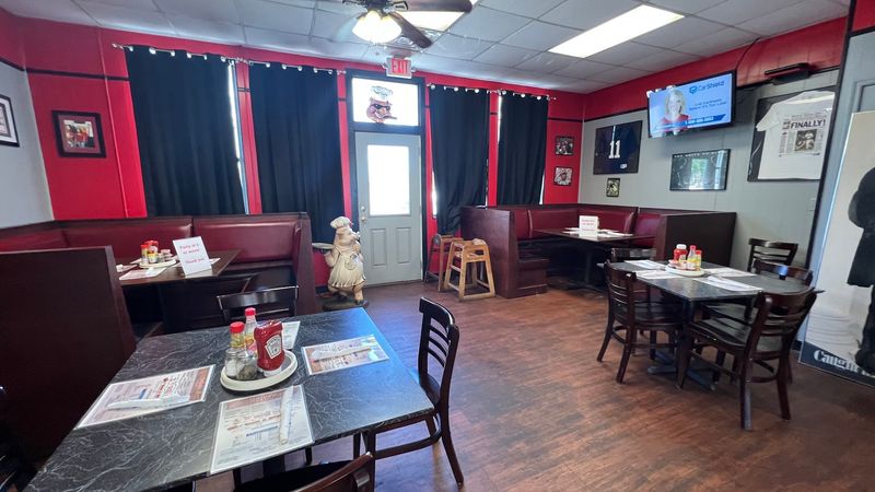 Cozy Rooms and Friendly Servers