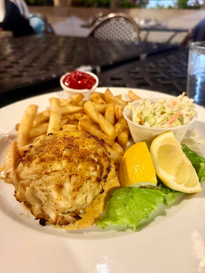 Crab Cakes With a Loyal Fan Club
