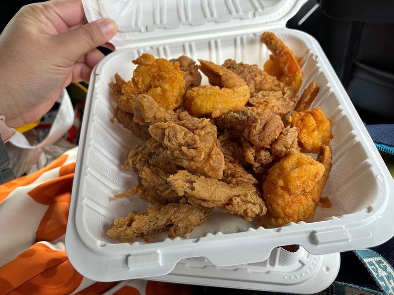 Crack And Juicy, Glen Burnie, MD Crack And Juicy, Glen Burnie, MD