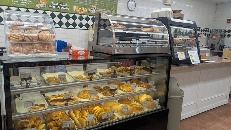 Cuba Bakery, Union City, NJ Cuba Bakery, Union City, NJ