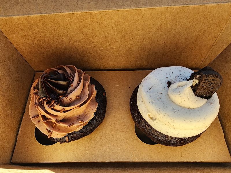 Cupcake Charlie's, Plymouth, MA
