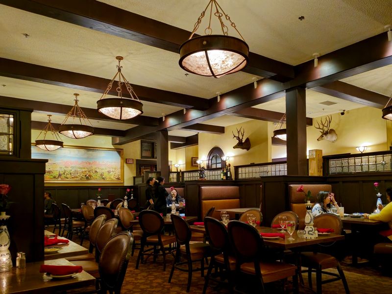 Date Nights, Birthdays, and Regulars Date Nights, Birthdays, and Regulars