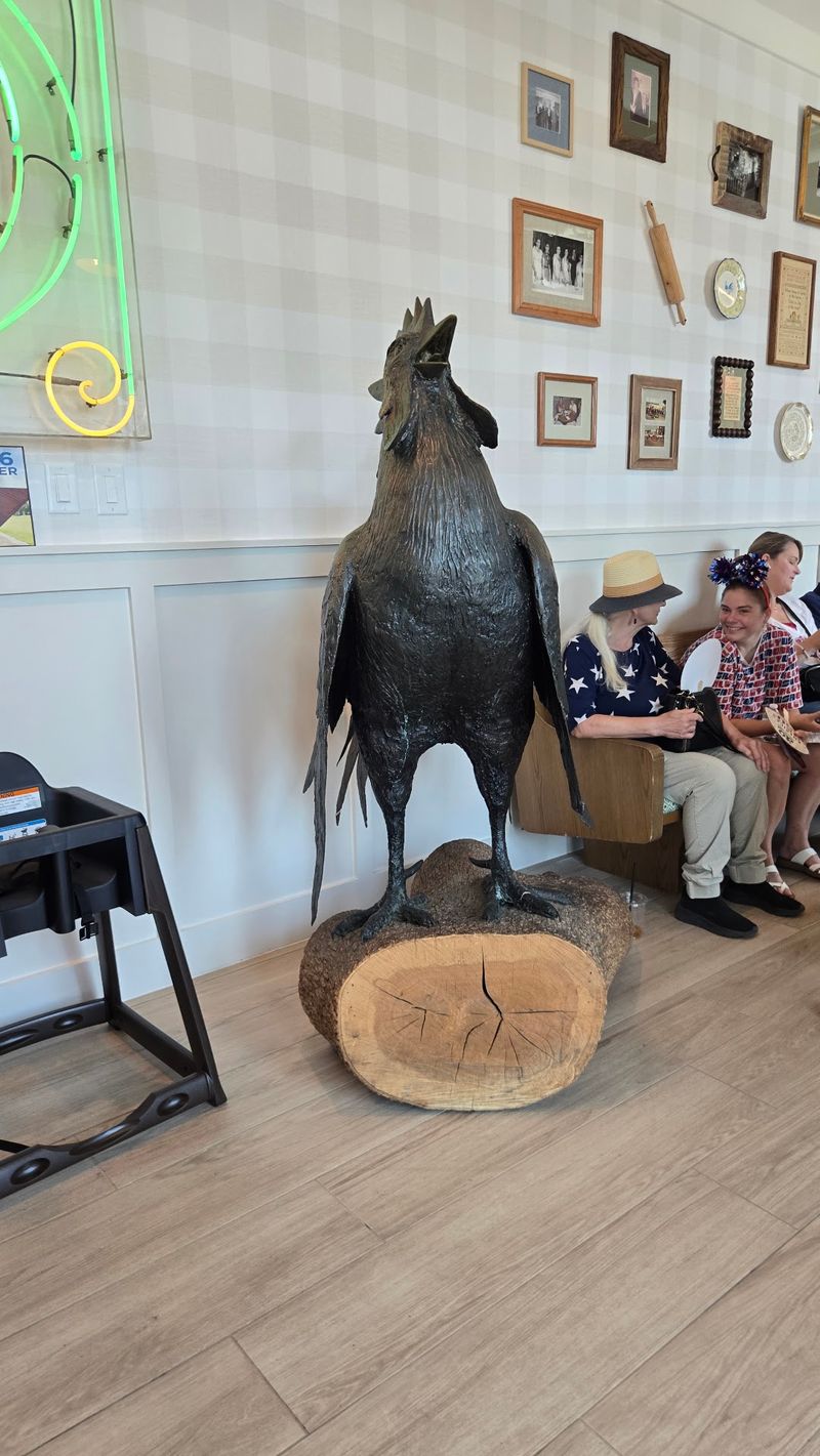 Decor That Tells a Family Story