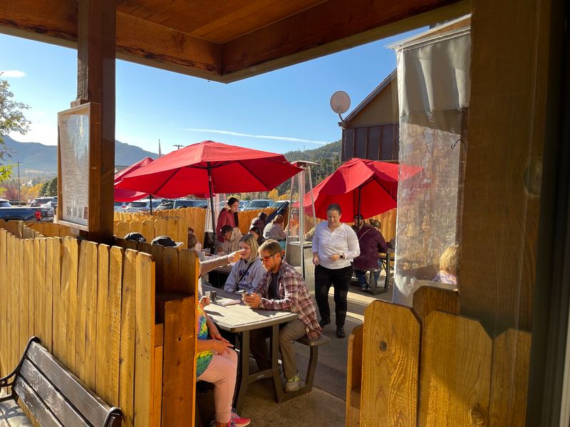 Diner Booths, Patio Seats, and Mountain Views
