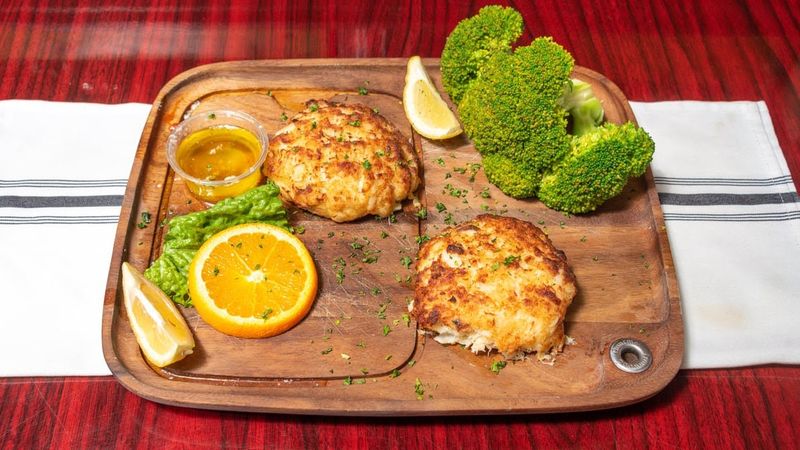 Dinner Plates With Ambition