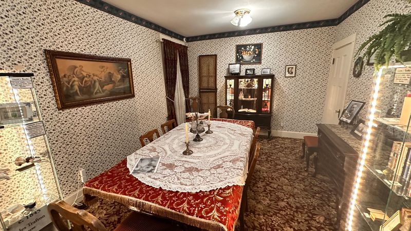 Dinner Theater and a Victorian Mystery Dinner Theater and a Victorian Mystery