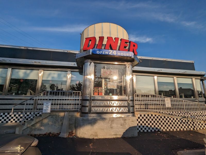 Downingtown Diner, Downingtown, PA Downingtown Diner, Downingtown, PA