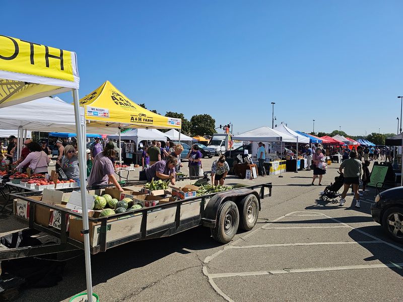 Downtown Farmers Market of Manhattan, Manhattan, KS