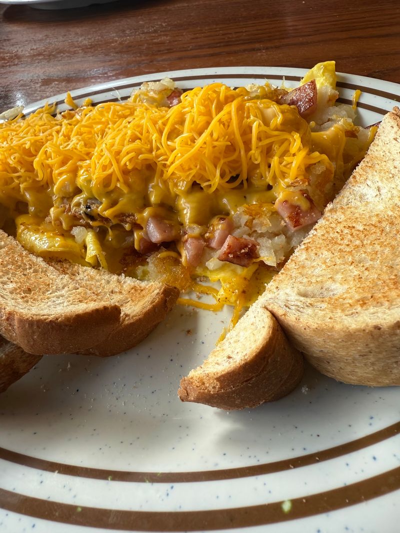 Early Birds and Hearty Breakfasts Early Birds and Hearty Breakfasts