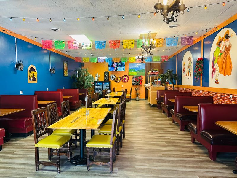 El Popocatepetl Mexican Restaurant & Grill, Columbus, IN
