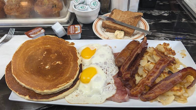 Fair Prices, Full Plates Fair Prices, Full Plates