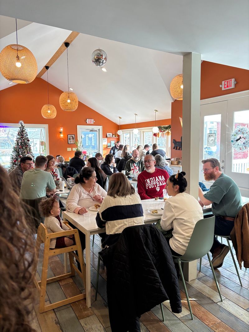 Falls Perk Coffee House, Pendleton, IN
