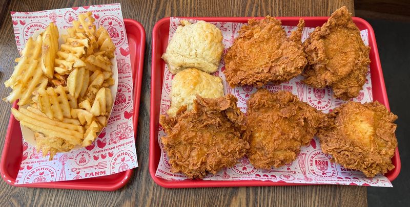 Family Meals and Kid-Friendly Orders