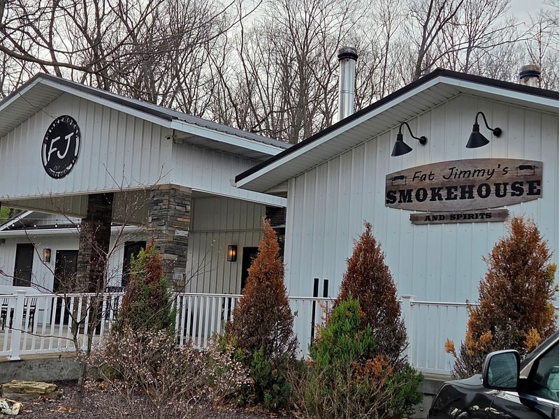 Fat Jimmy's Smokehouse and Spirits, Montrose, IA