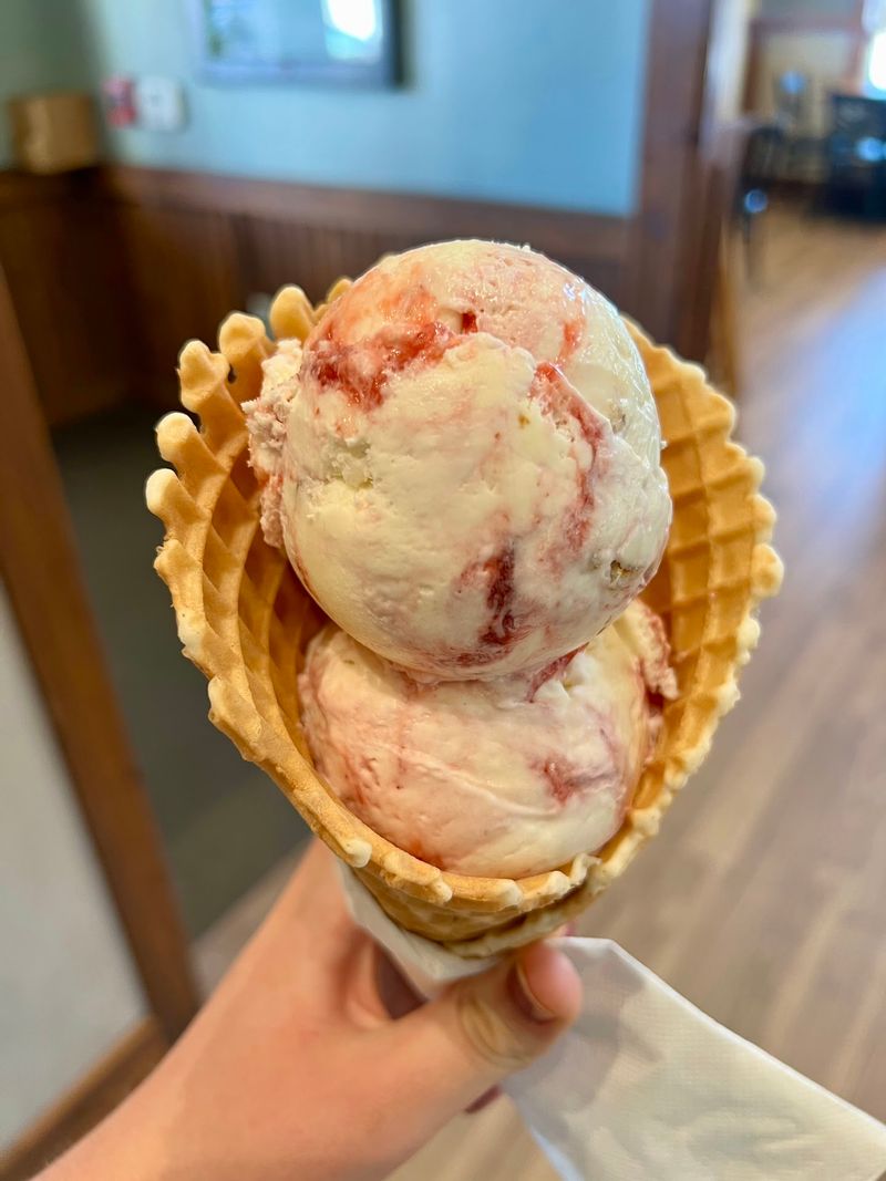 Fox Meadows Creamery - Ephrata, Ephrata, PA