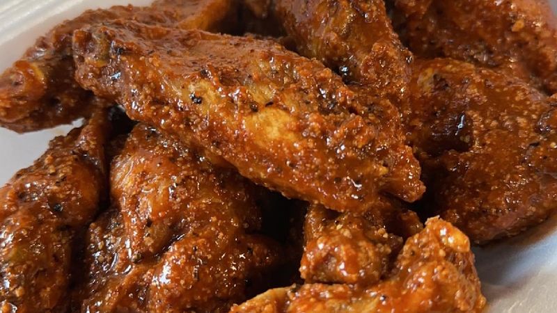 Fresh, Never Frozen Wings