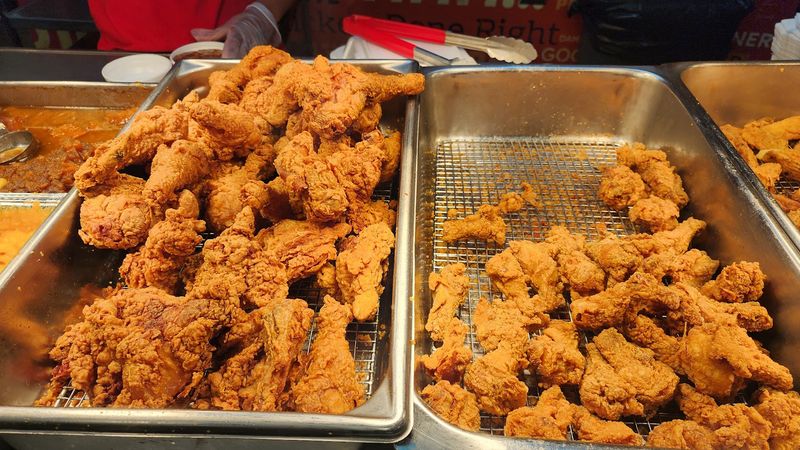 Fried Chicken That Built a Following