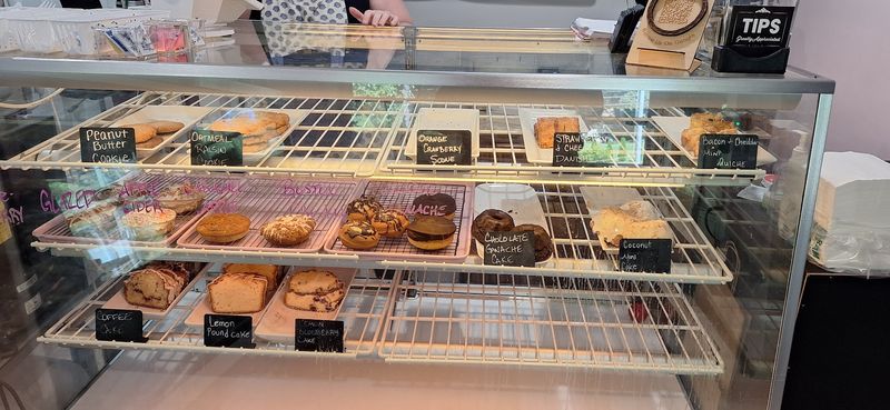 Friendly Counter, Generous Samples