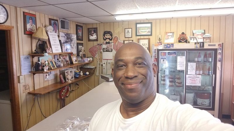 Friendly Faces and Downhome Chats Friendly Faces and Downhome Chats