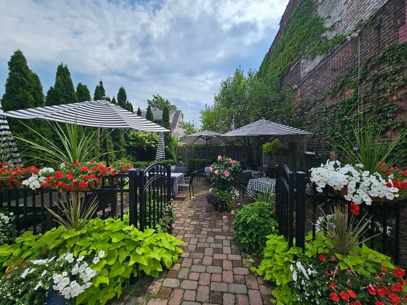 Friendly Faces and a Garden Patio