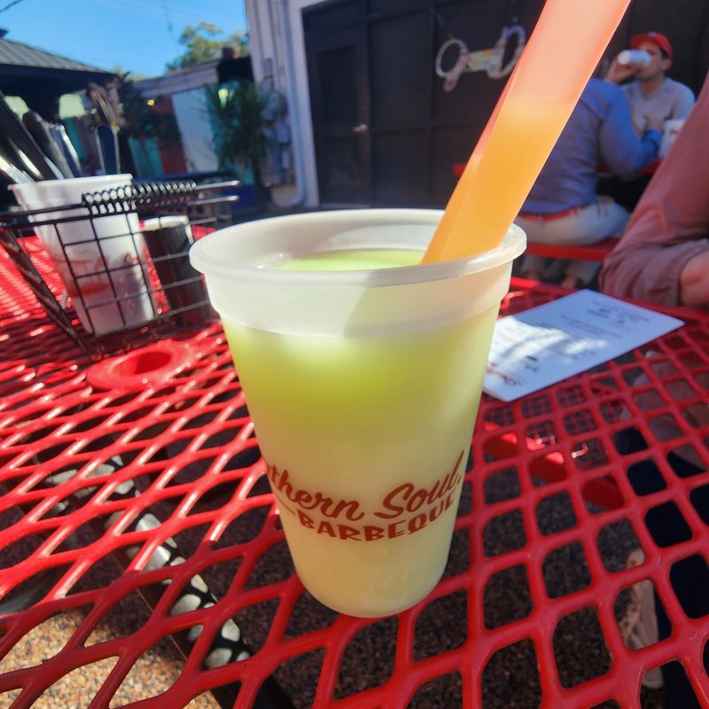 Frozen Drinks and Sweet Tea Frozen Drinks and Sweet Tea