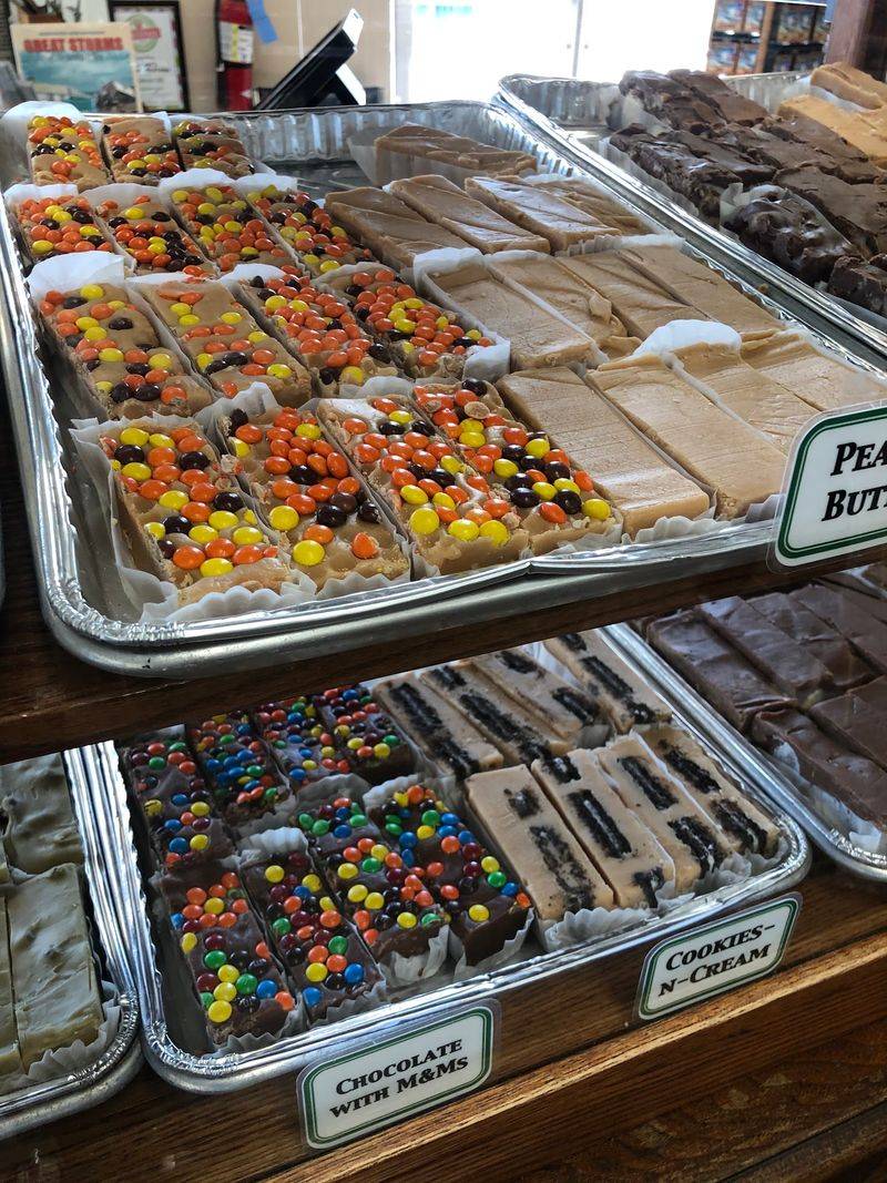 Fudge That Steals the Spotlight