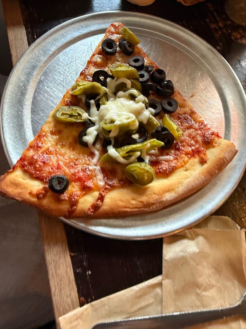 Giant Slices Built for Sharing