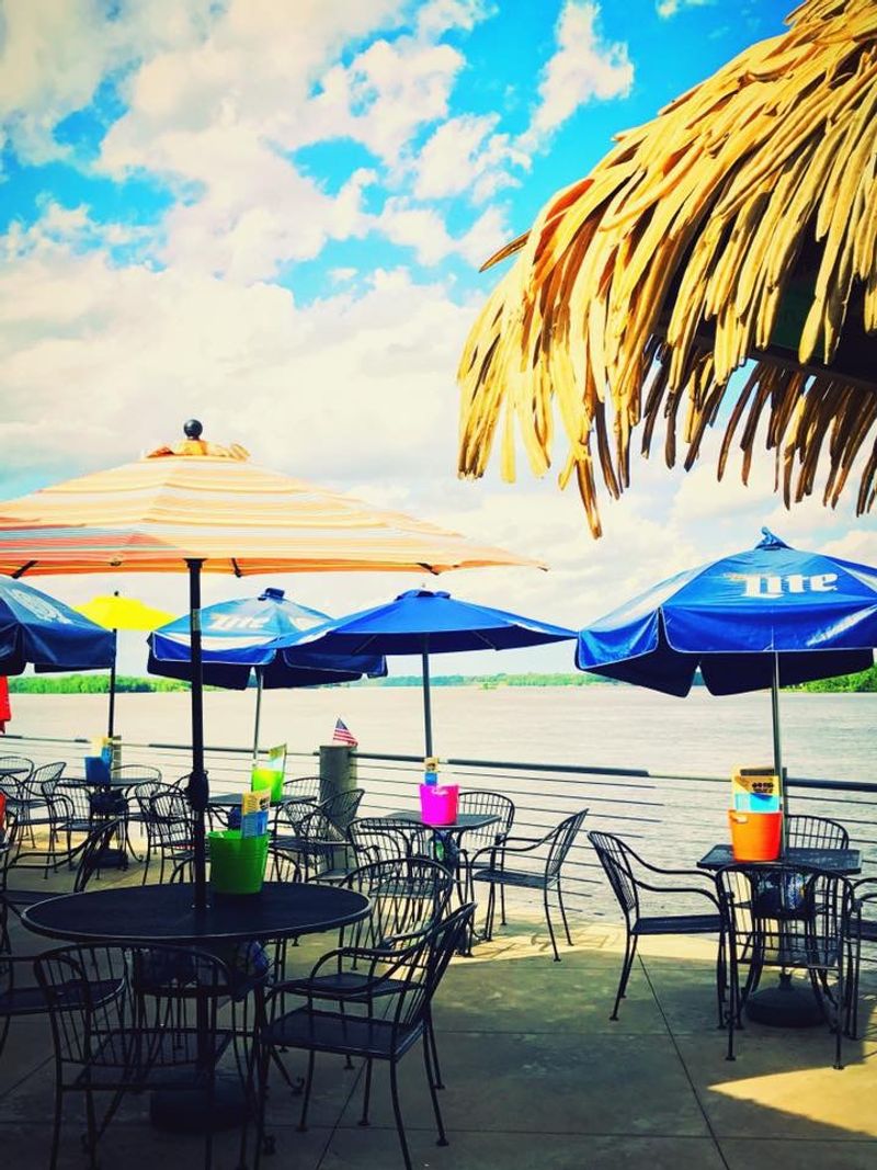 Go Fish Marina Bar & Grill, Princeton, IA