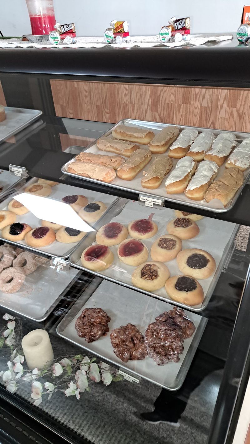 Golden Delight Bakery, Kalona, IA