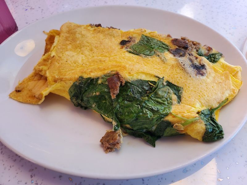 Gravy, Omelets, And Generous Plates