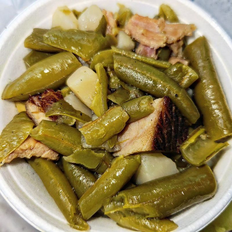 Green Beans, Slaw and a Sweet Finish Green Beans, Slaw and a Sweet Finish