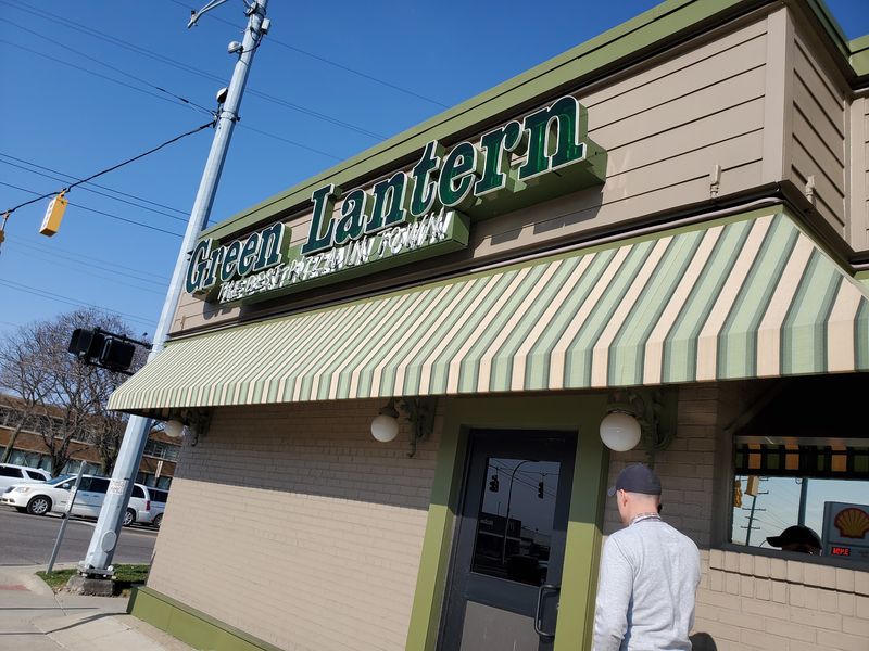 Green Lantern Pizza, Madison Heights, MI Green Lantern Pizza, Madison Heights, MI