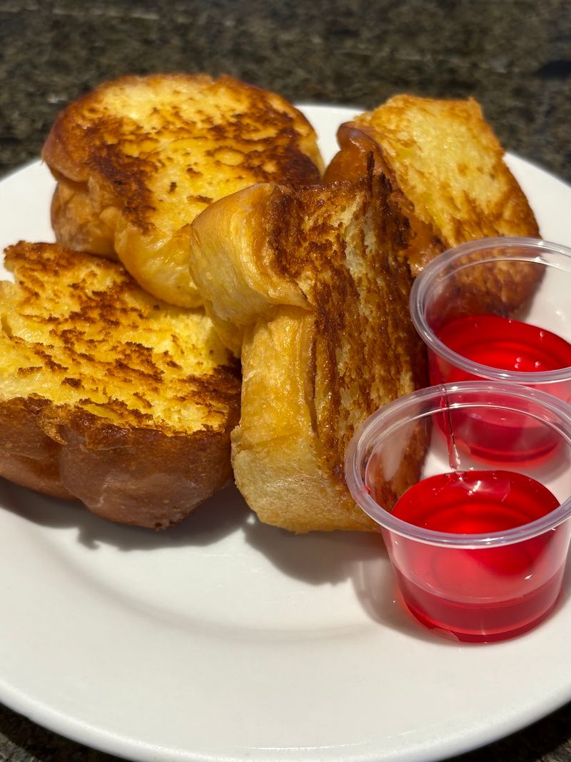 Guava Syrup and the Sweet Bread Tradition Guava Syrup and the Sweet Bread Tradition