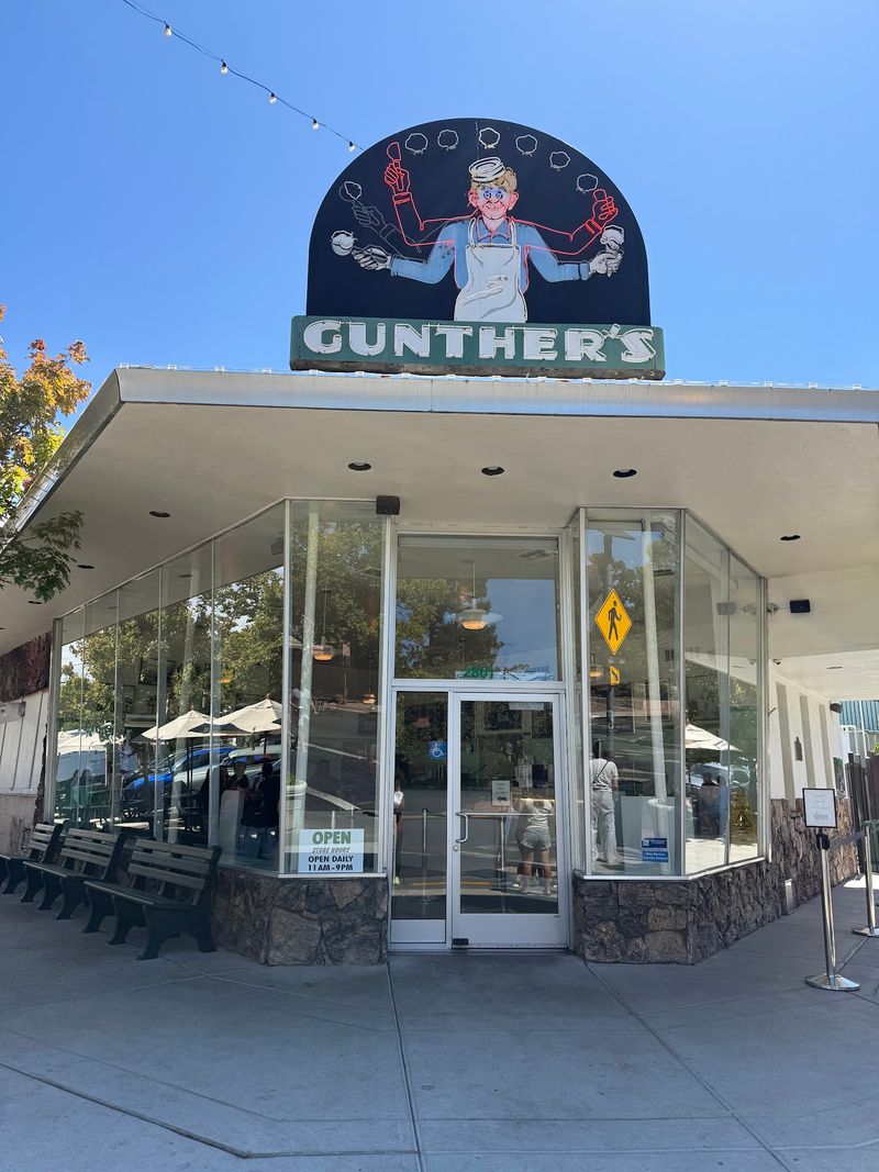 Gunther's Ice Cream, Sacramento, CA