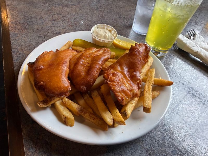 Hanthorn’s Public House, Astoria, OR