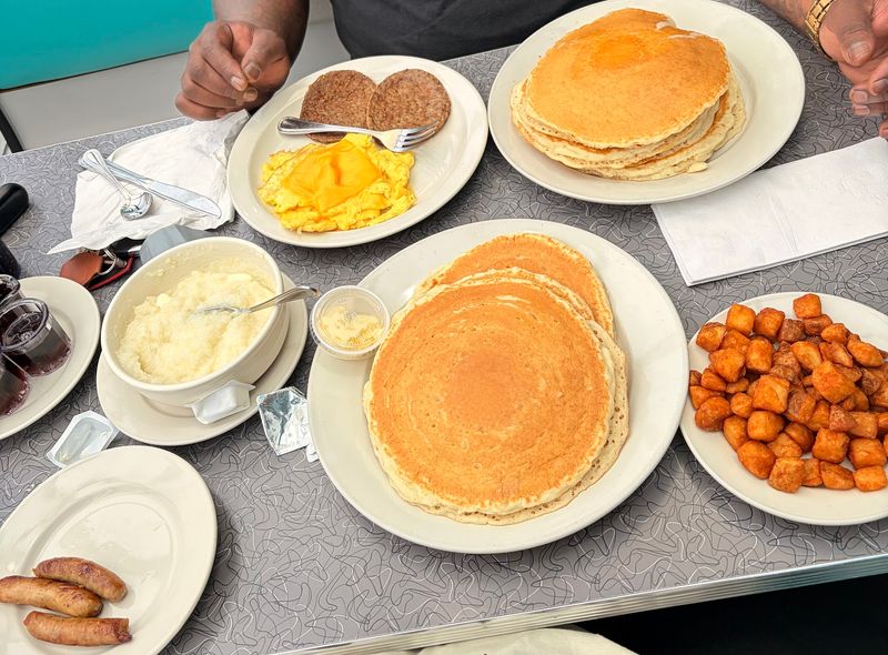 Happy Days Family Pancake House, Indianapolis, IN Happy Days Family Pancake House, Indianapolis, IN