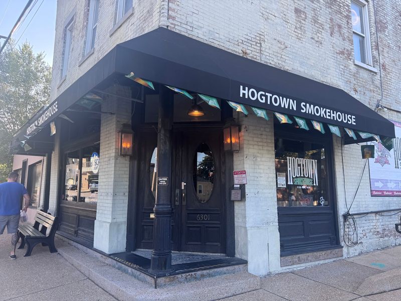 Hogtown Smokehouse, St. Louis, MO Hogtown Smokehouse, St. Louis, MO