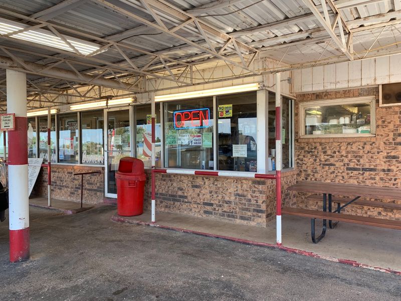 Holly's Drive Inn, Post, TX