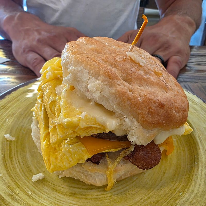 Honeysuckle Biscuits & Bakery Kennesaw, Kennesaw, GA