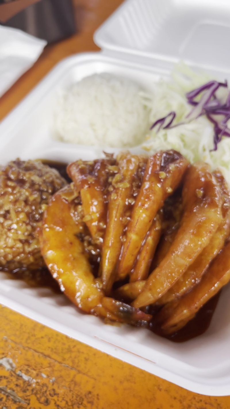 Hono's Shrimp Truck, Haleiwa, Oahu