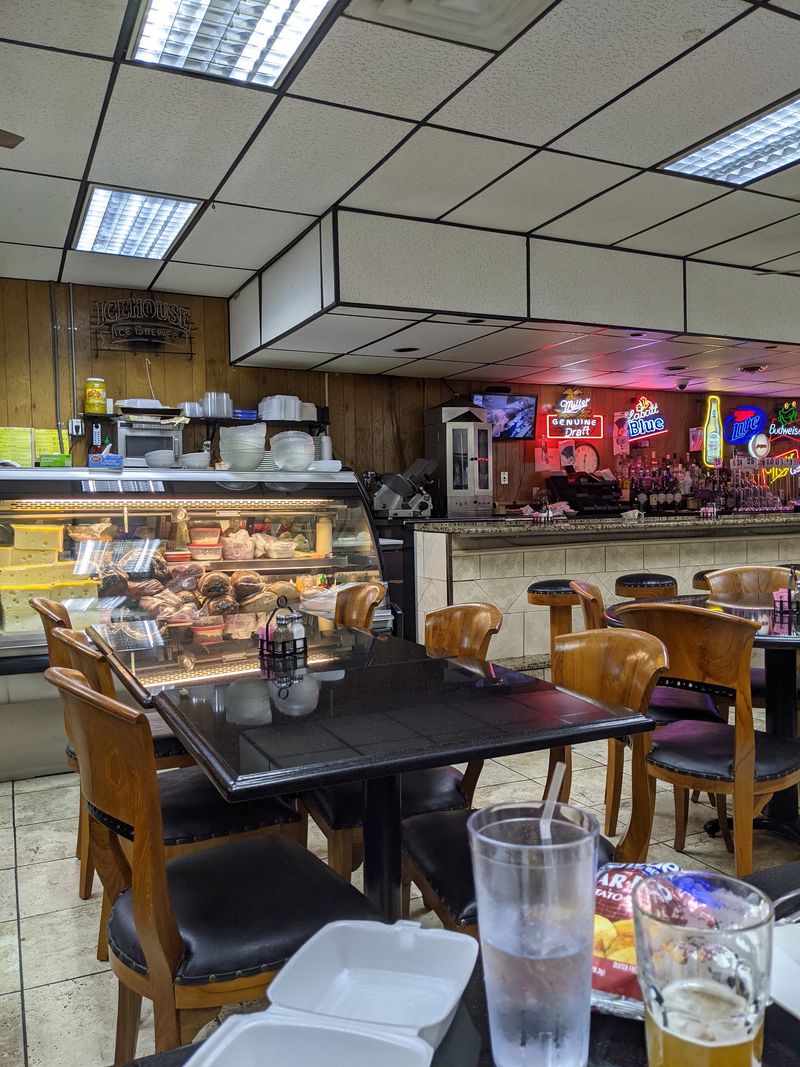 Hospitality That Turns Strangers Into Regulars