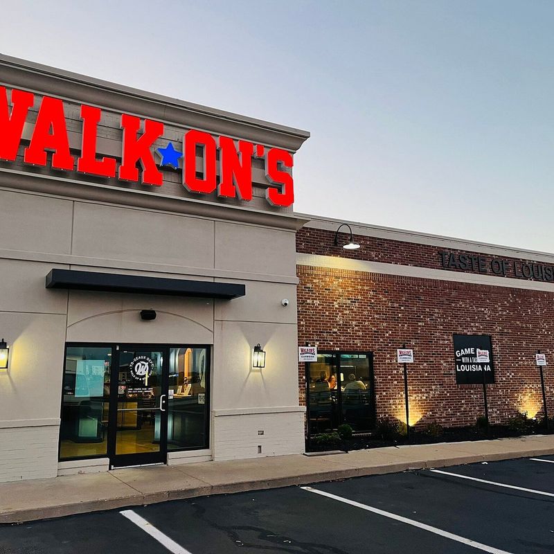 Hours, Parking, and Smart Ordering Hours, Parking, and Smart Ordering