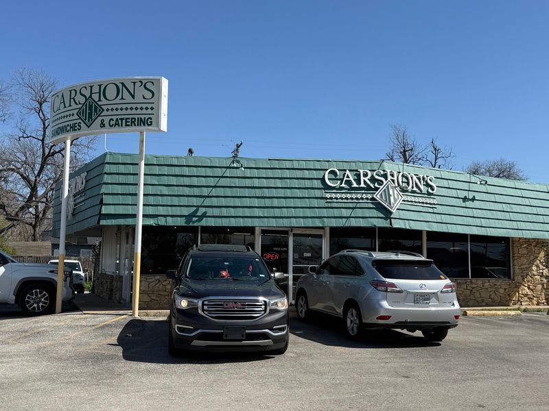 Hours, Prices, and Parking Tips