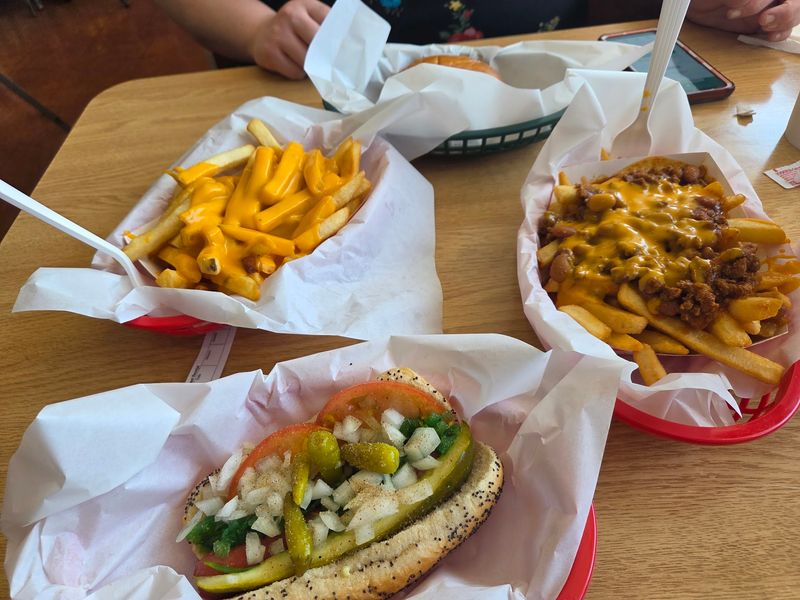 Hours, Prices, and a Delivery Warning