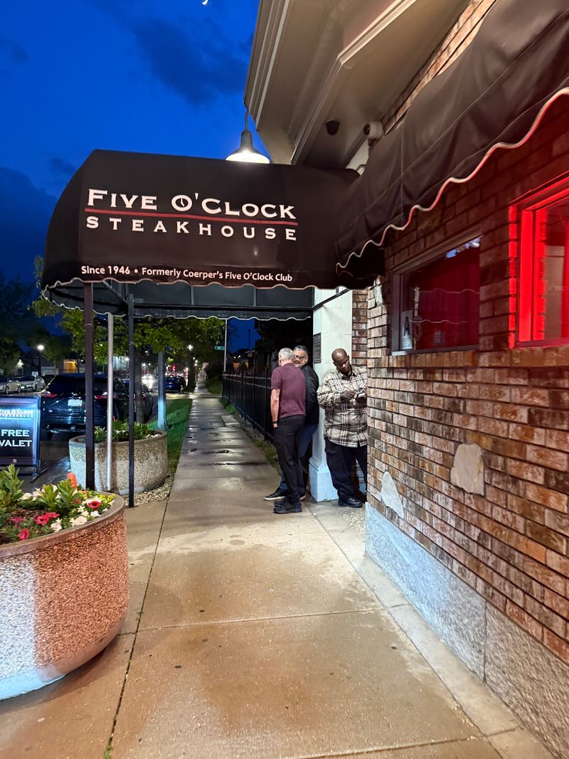 Hours, Valet, and Smart Timing